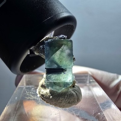 Phantom Fluorit, Schörl Turmalin, Muskovit Stufe Erongo, Namibia 15*10*12mm