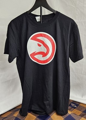 Fanatics Atlanta Hawks Stadium Essentials Unisex Primary Logo Gildan T-Shirt...