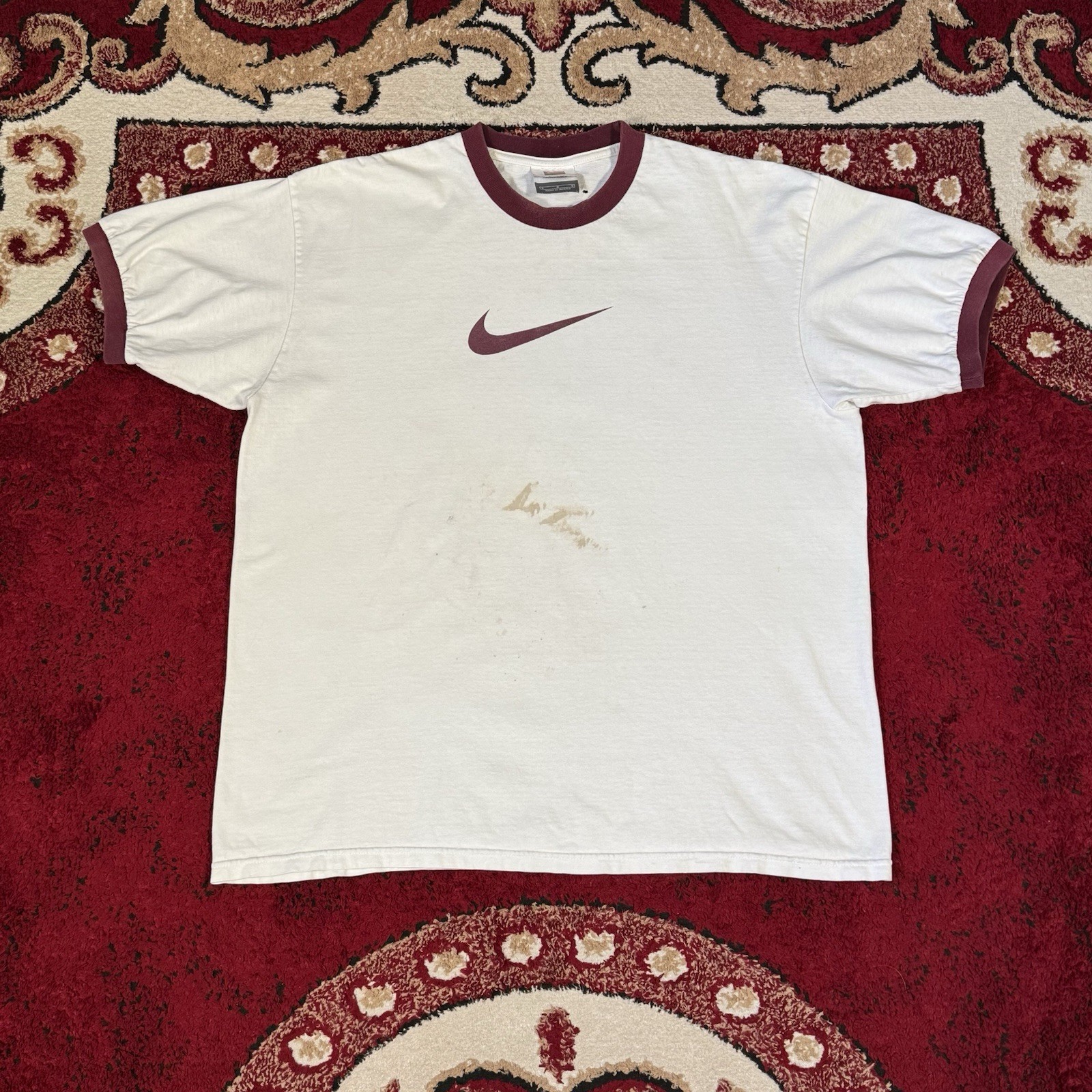 Vintage 90s-Y2K Nike Center Swoosh Distressed T Shirt Size L