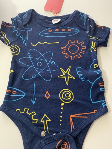 Robots & Gears Crochet Baby Blanket Gift Set - Picture 10 of 10
