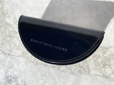 Marc by Marc Jacobs Sunglasses Case Black Half Circle Shaped  display picture 3