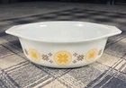PYREX Vintage Town & Country Casserole Dish 043 - 1 1/2 Qt Retro 60s 70s