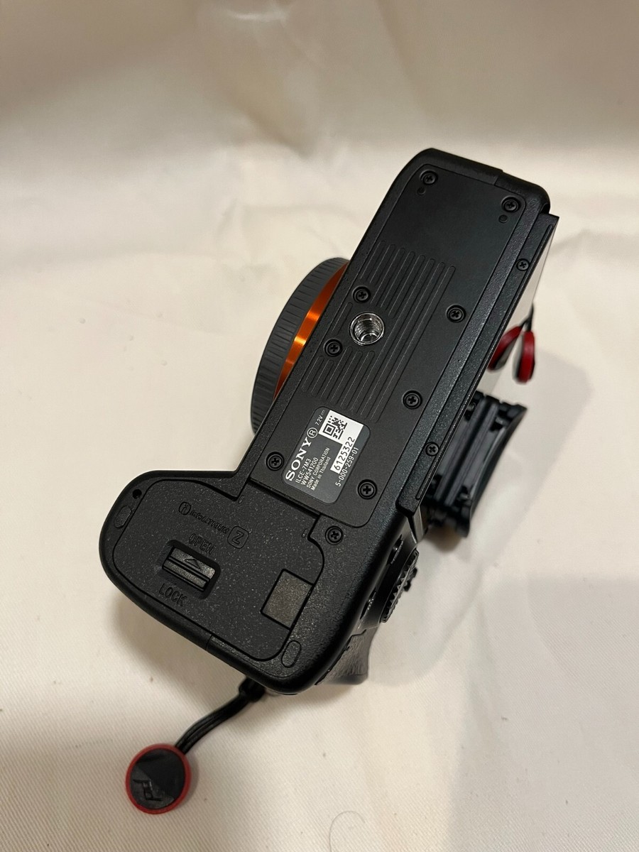 Sony a7III Camera (ONLY 1400 SHUTTER COUNTS) + Sony ZEISS Sonnar
