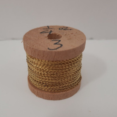 One 1/4 oz. Spool Veniard Size 3 Gold Embossed Metal Tinsel Fly Tying Tinsel
