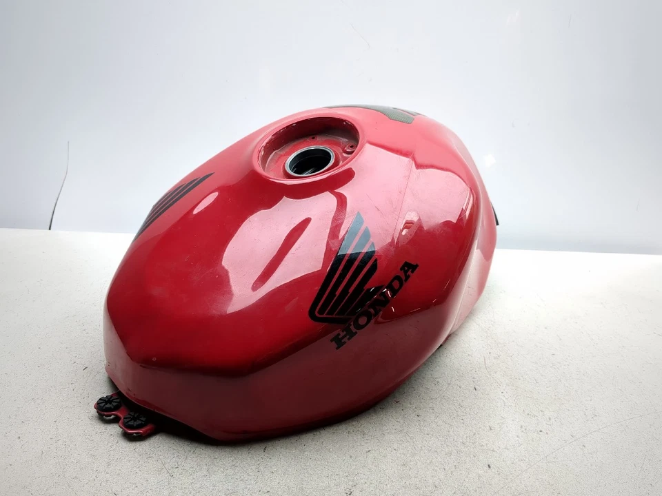 Depósito de gasolina abollado 97-05 Honda Super Hawk VTR1000F Foto 4 de 4