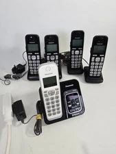 Panasonic Bluetooth Answering System Base + 4 Extra Handsets KX-TG833SK