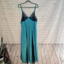 American vintage Silky Nylon Full Sweep Nightgown Lace Panel Slip Dress Gown L