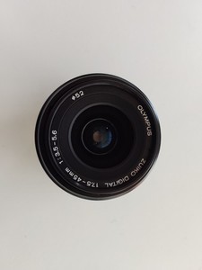 Olympus 17.5-45mm F3.5-5.6 Zuiko Digital Autofocus Zoom Lens 4/3rds Front Cap