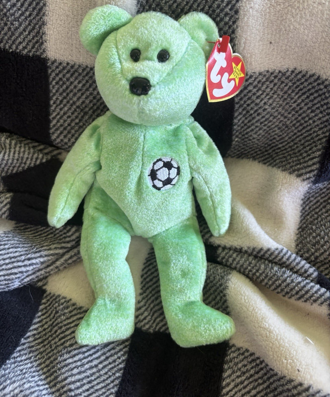 Ty Beanie Baby Kicks Green Soccer Bear Plush 1999 Vintage Age 3+ 3-4 Years