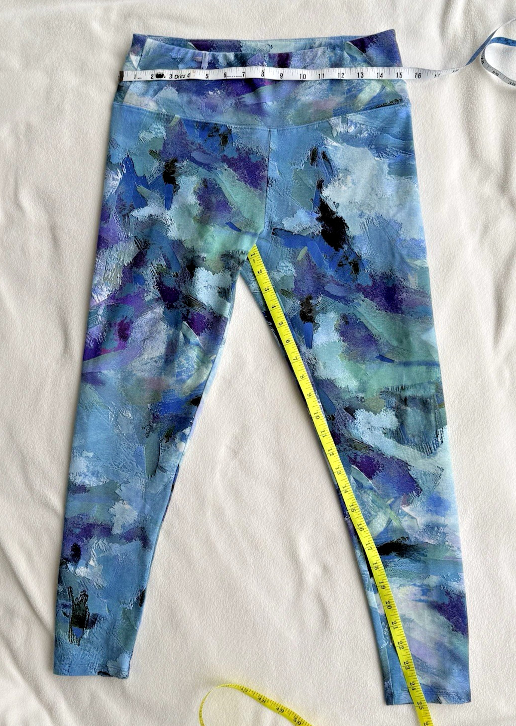 Soft Surrounding Blue Abstract Pattern Athletic Y… - image 6