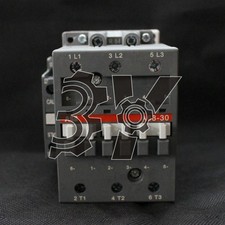 ONE New In Box ABB Contactor A63-30-11 24VAC ( A63301124VAC )