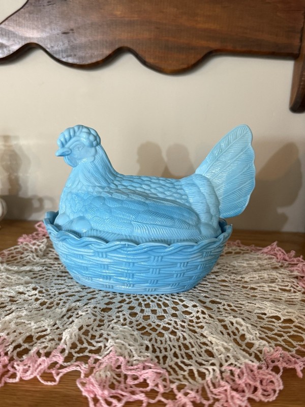 Vintage Gorgeous Heisey Blue Slag 6” Hen on Nest
