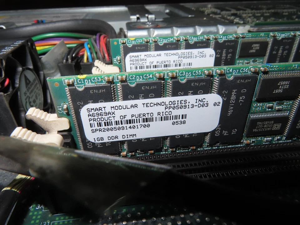 HP Integrity RX1620 Server Intel Itanium 2 Core 1.30Ghz DVD-Rom Drive 4GB w/ HD - Image 4 of 4