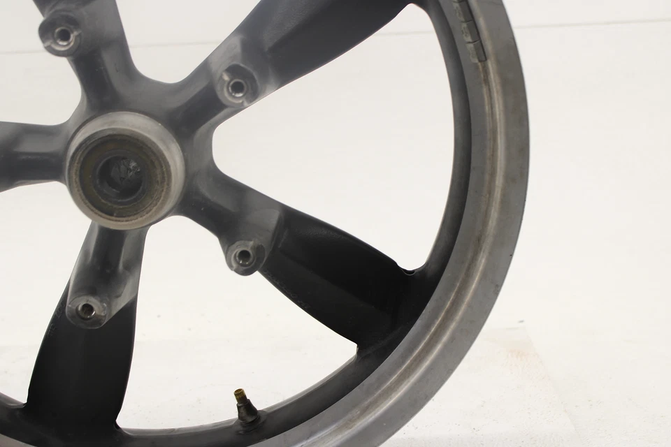 Llanta delantera 12-16 Harley Davidson Dyna Switchback 18x3,5 Foto 3 de 4