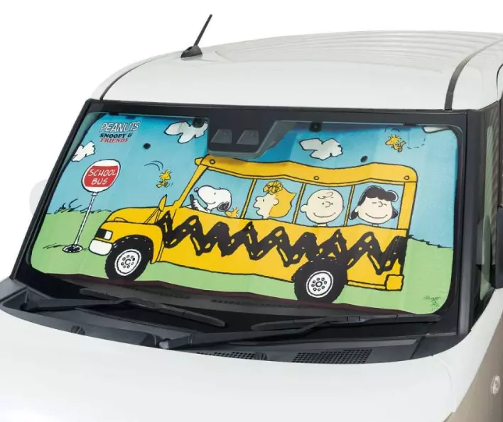 Snoopy Car Accessories Windshield cover School Bus 130x60cm