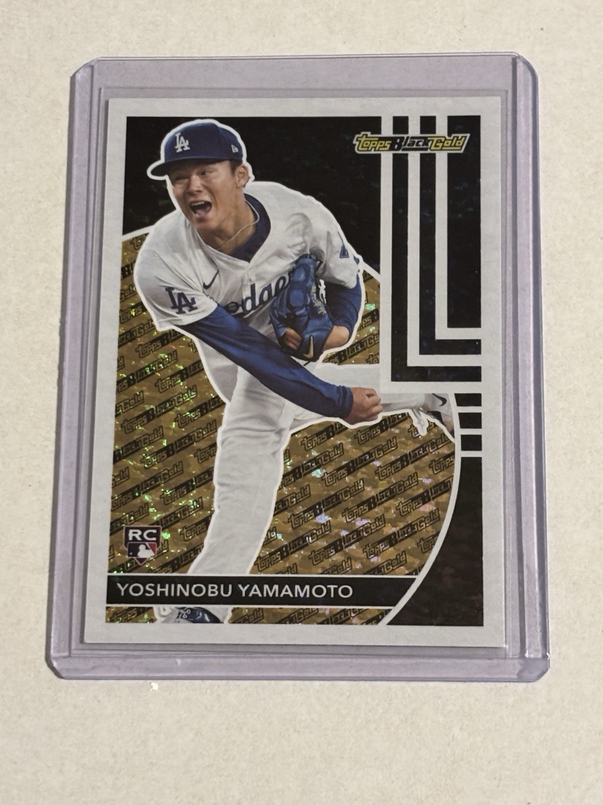 2024 Topps Update Series - Topps Black Gold Yoshinobu Yamamoto #BG-13 (RC)