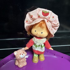 Vintage 1980's Kenner Strawberry Shortcake Doll with Custard the Cat