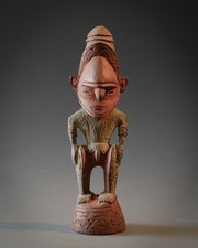 ANCESTOR FIGURE, Coastal Sepik River, Murik Lakes Region, East Sepik Province.