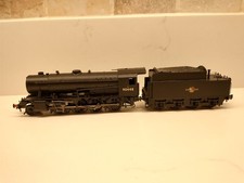 Bachmann 32-260DC DCC Fitted BR 2-8-0 Austereity Class Locomotive Late Emblem