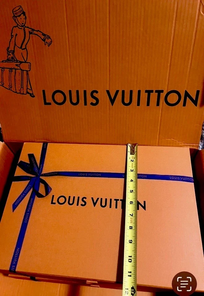 正品路易威登 LV 礼品盒磁性空大盒 16-12--2.5 英寸 — 第 4/4 张图片