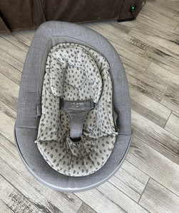Nuna Upholstered Rocking Chair Baby Rocker Seat w/ Harness, Gray