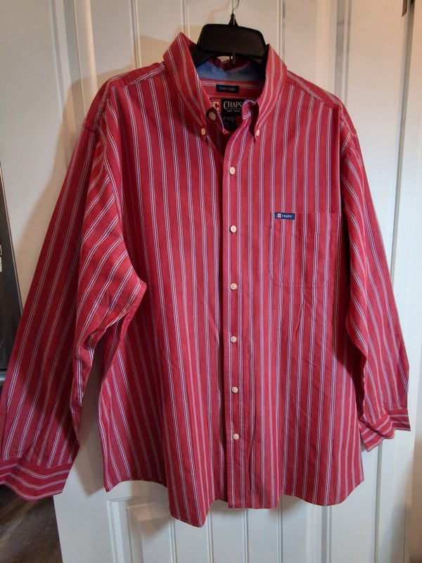 CHAPS Men's Long Sleeve Shirt XL Red Stripes w Pocket Easy Care