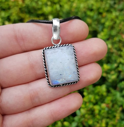 Pendentif Argent Massif 925 – Rubis Synthétique Cœur Rouge – Halo, Vintage (Inde)
