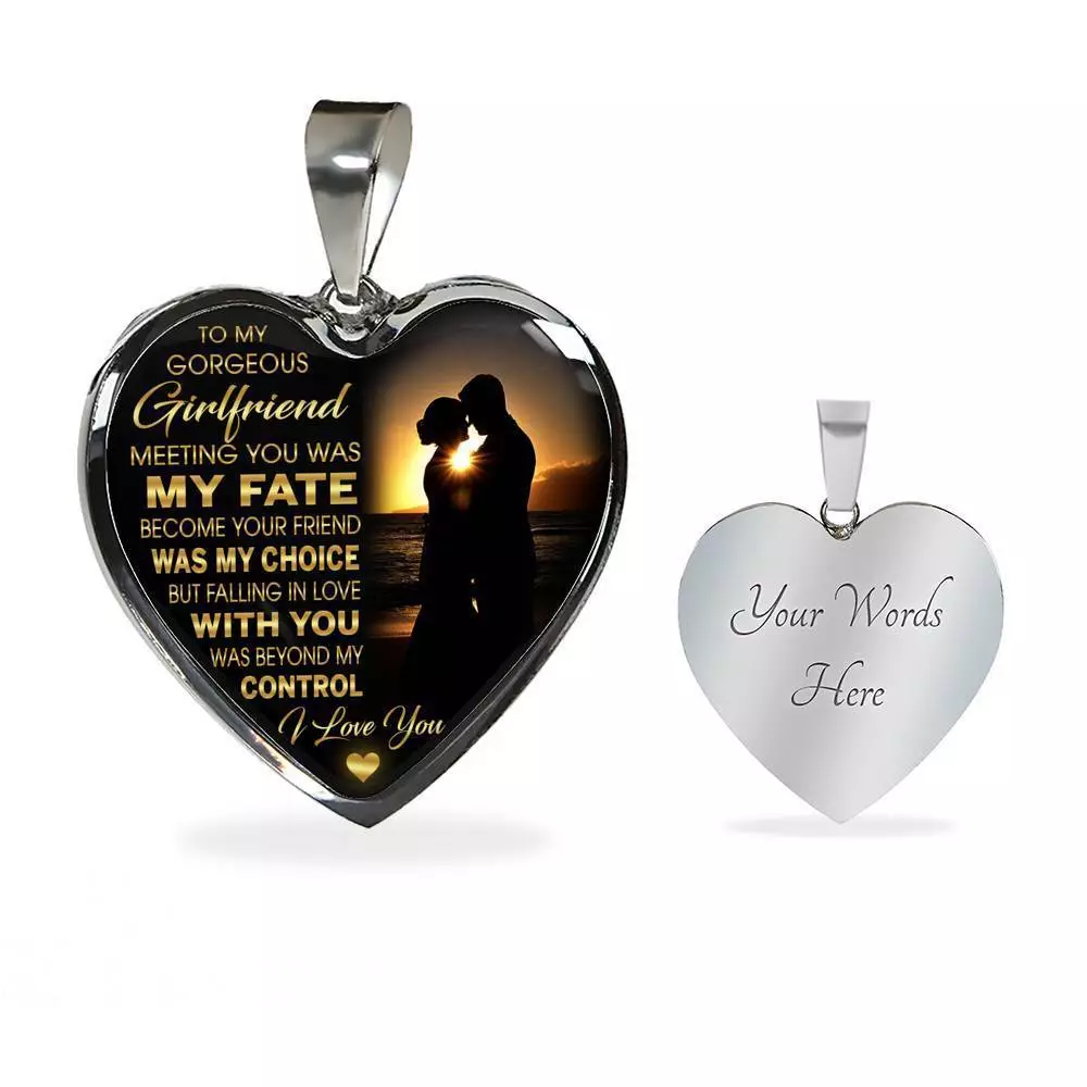 Romantic necklaces outlet for girlfriend