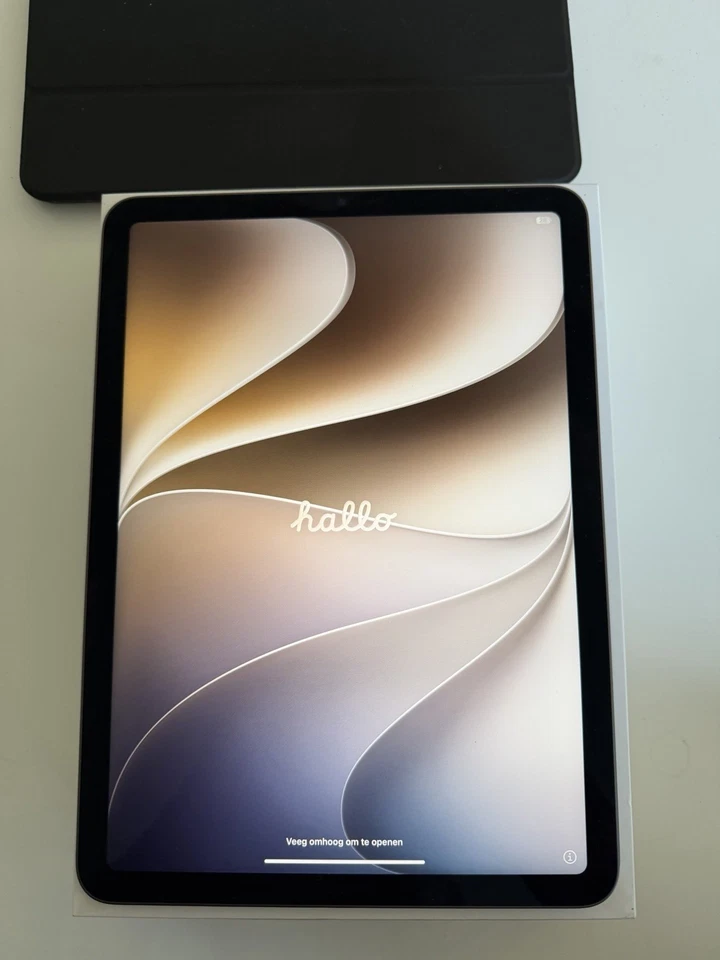 Apple iPad Air (5th generation) · 64GB · Wi-Fi, Foto 2 von 5