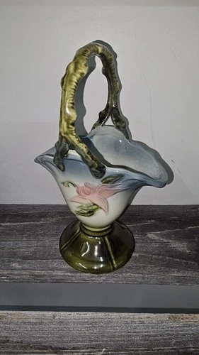 Vintage Hull Pottery Basket Woodland Pink Blue Flower w/Green. Branch Handle