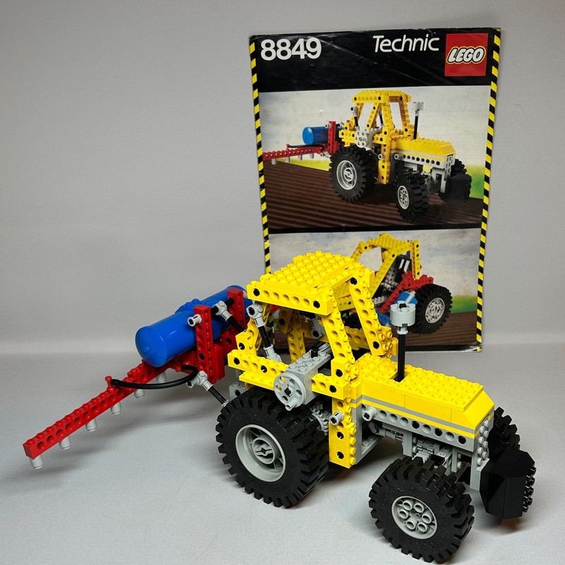 Vintage LEGO Technic Set 8849 Tractor COMPLETE with Instructions *No Box*