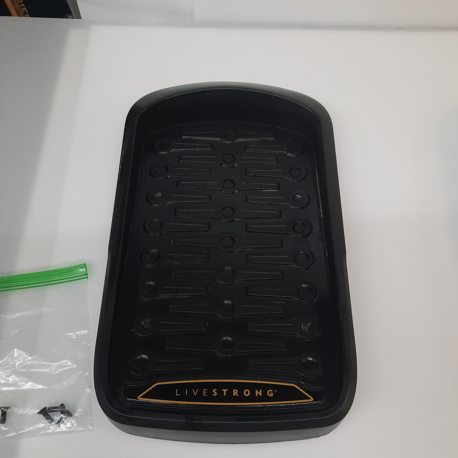 Picture 1 of 6