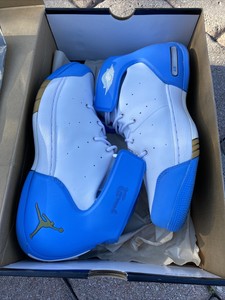 carmelo anthony shoes 2004