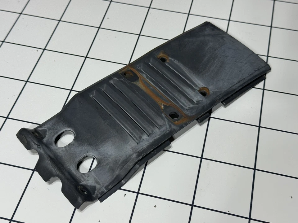 1987 Honda Elite 50 S SE50 P JDM DJ1 Rear Tail Light & Cover Panel Trim Fender - Image 3 of 4