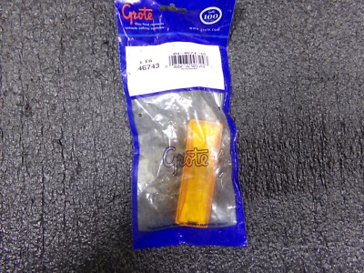 GROTE 45463 Clearance Marker Lamp,FMVSS P2,Oval (TJ)