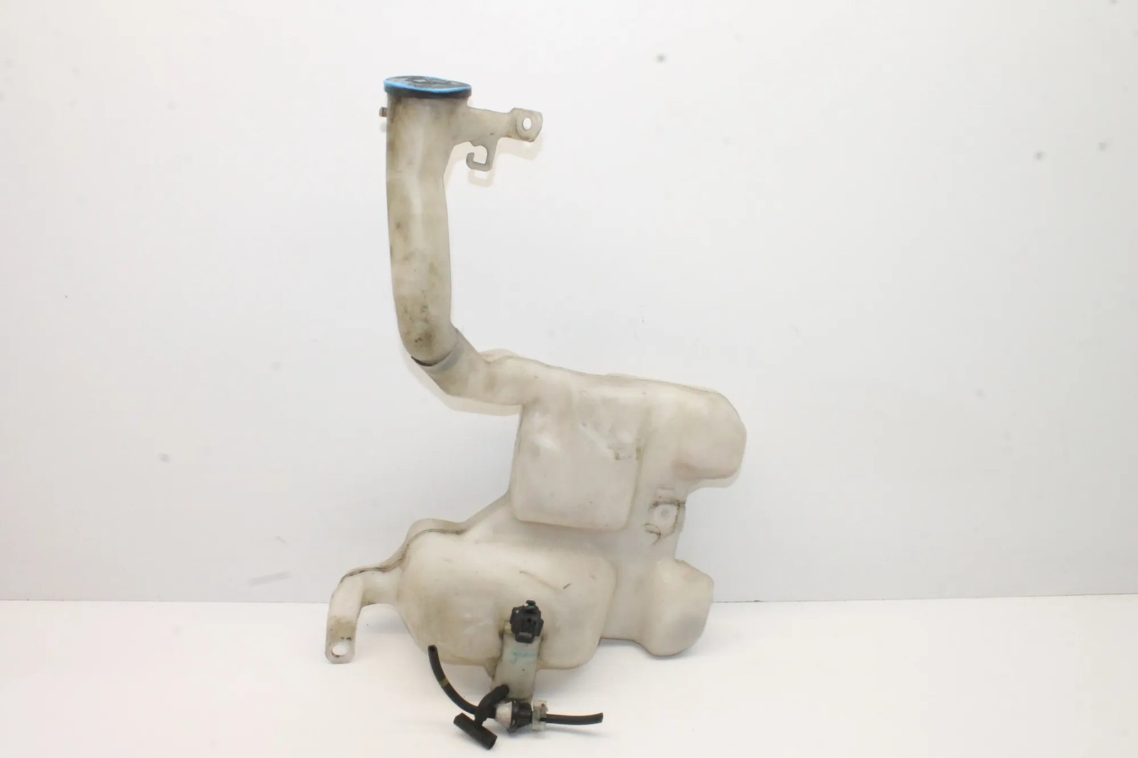 HONDA INSIGHT ZE Window Washer Tank 1.30 Petrol / electricity 65kw 17702263