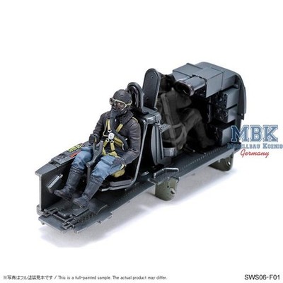 ZOUKEI-MURA ZM-SWS06-F01 He 219 A-0 Forward Facing Pilot Figure