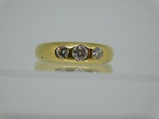 18ct Gold Tapered Gypsy Band Style Ring