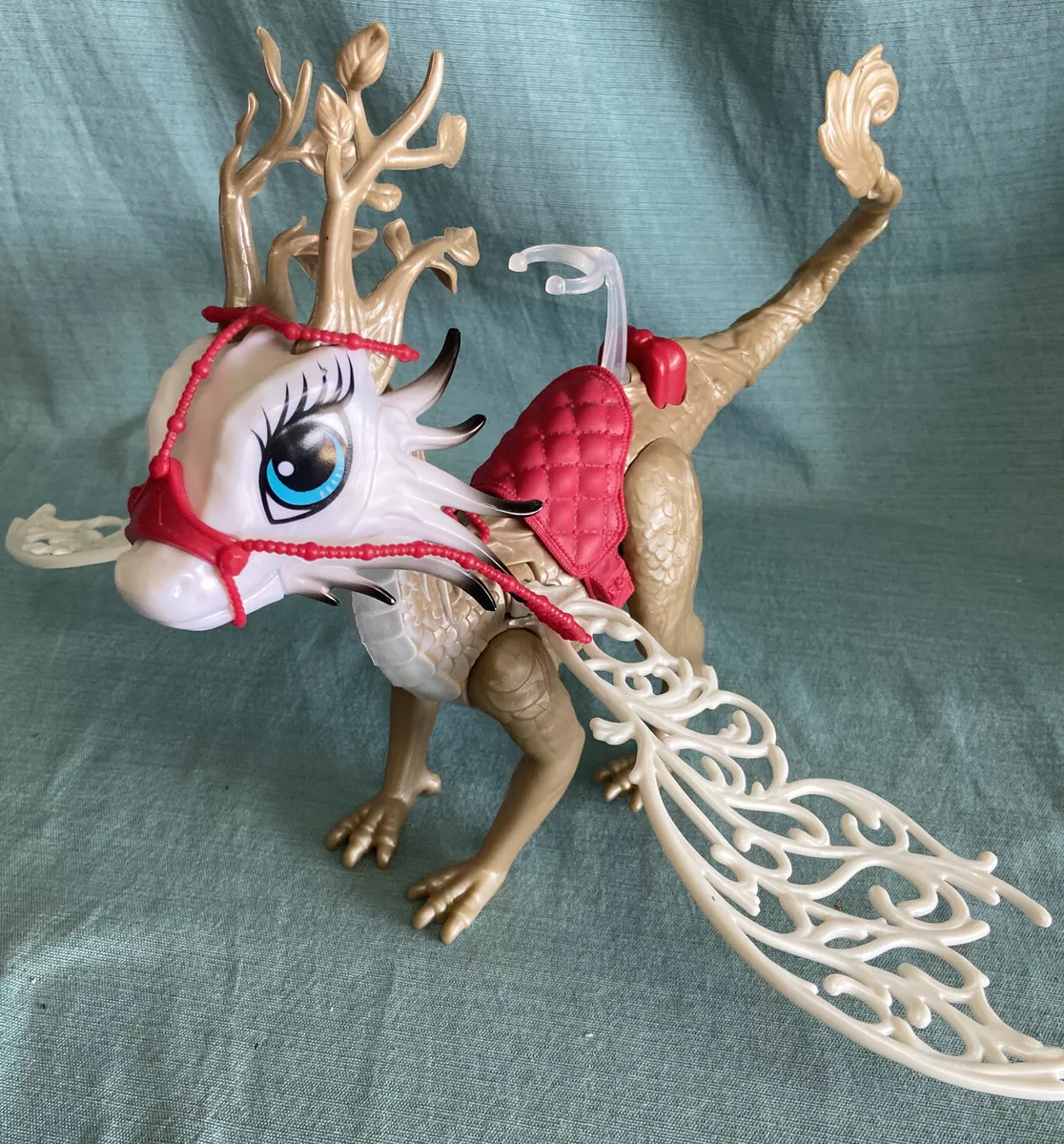 Ever After High Dragon Games Apple White Doll and Braebyrn Dragon