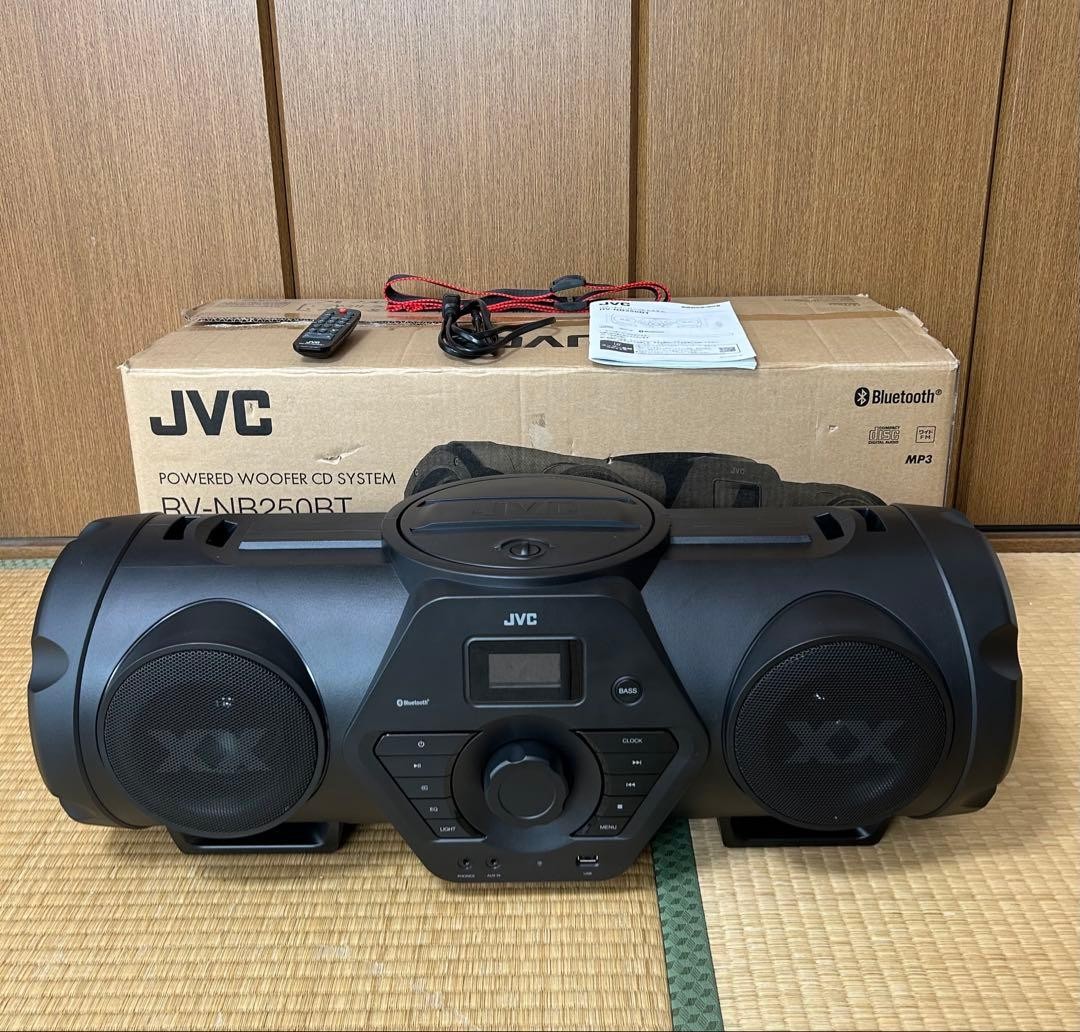 JVC RV-NB250BT 重低音Bluetooth/CD JVC RV-NB250BT Boombox Bluetooth CD USB XX Bass w/ Remote Tested