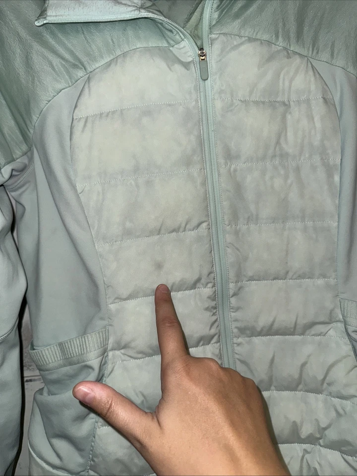 Chaqueta Lululemon Down For It All delicada como nueva talla 10 *Leer Foto 3 de 4