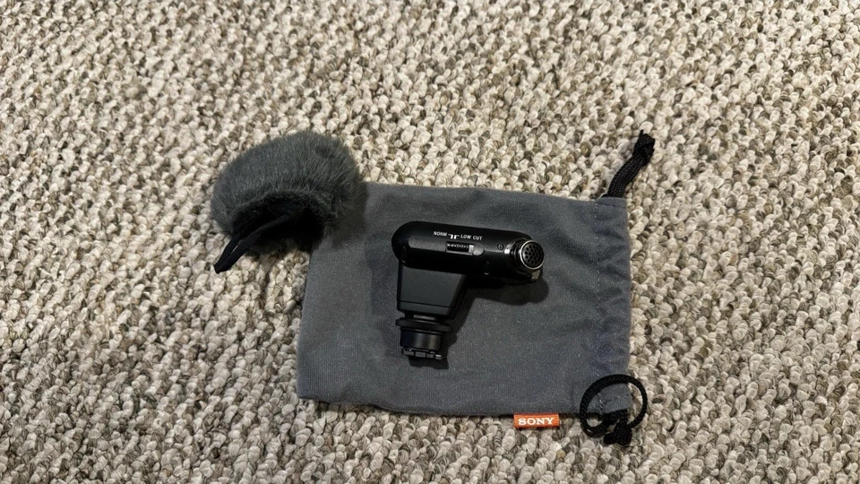 Sony ECM-XYST1M Stereo Microphone - Black - Image 3 of 4