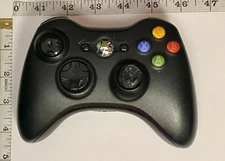 Microsoft Xbox 360 Wireless Controller in Black Model 1403 UNTESTED & SOLD AS IS