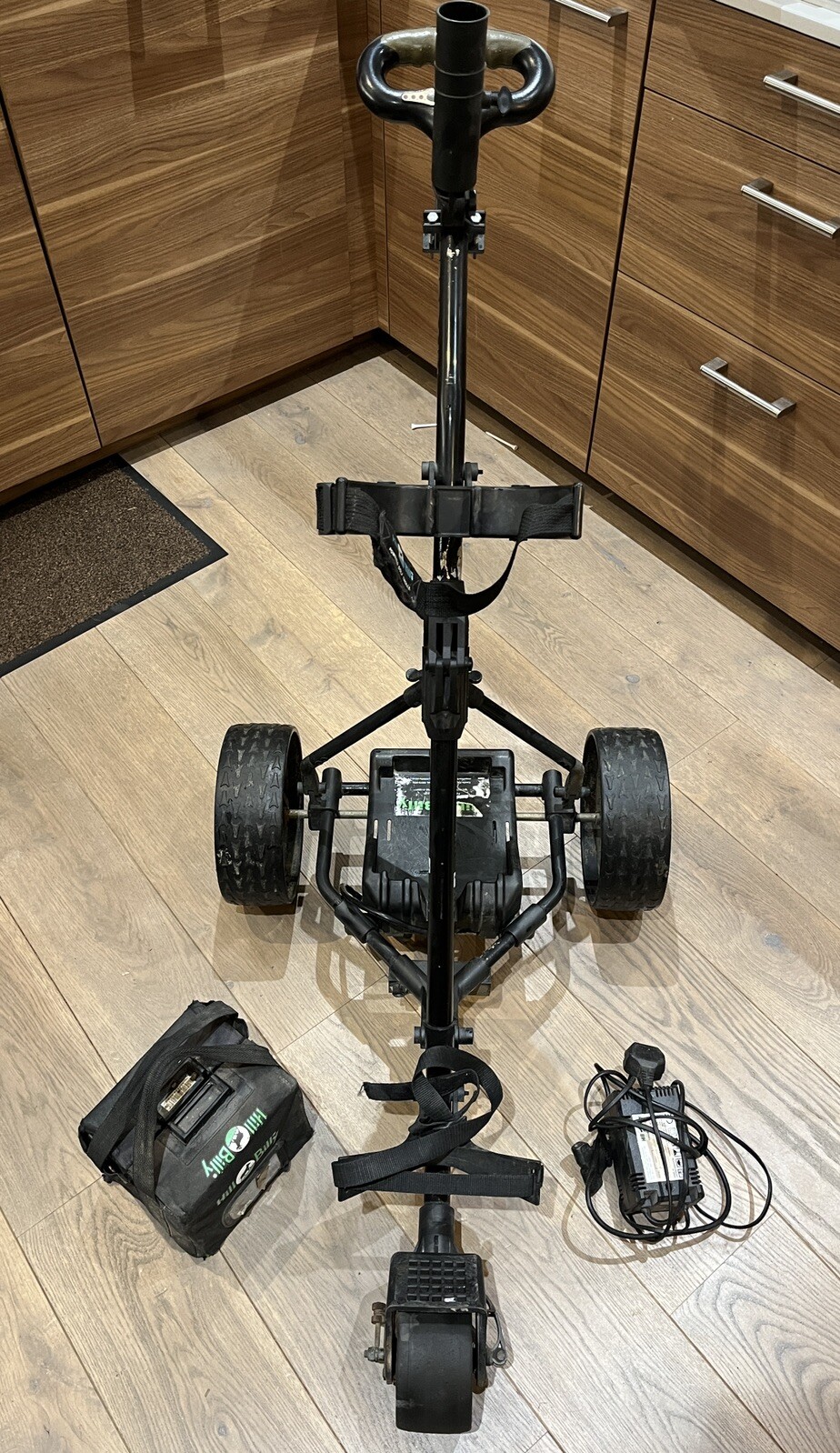 Hillbilly Terrain Electric Golf Trolley 18H Battery + Umbrella Holder