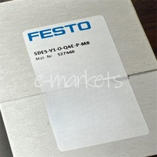 ONE NEW FESTO SDE5-V1-O-Q4E-P-M8 527460 pressure sensor