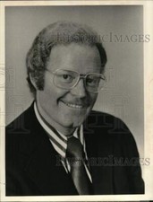 Press Photo Roone Arledge, President & Executive Producer of ABC Sports