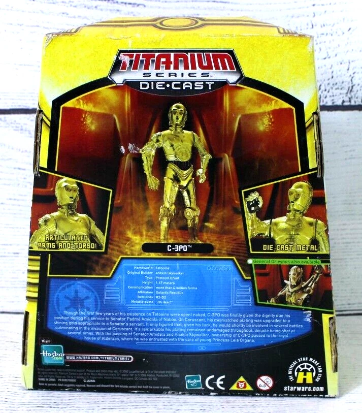 Star Wars Titanium Series Diecast C-3PO con estuche Hasbro Galoob Micro Máquinas Foto 4 de 4