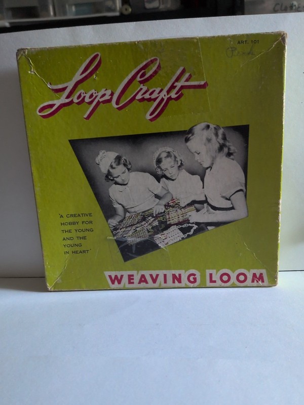Vintage Loop Craft Weaving Loom by Nelly Bee Products Hickory NC - Original Box
