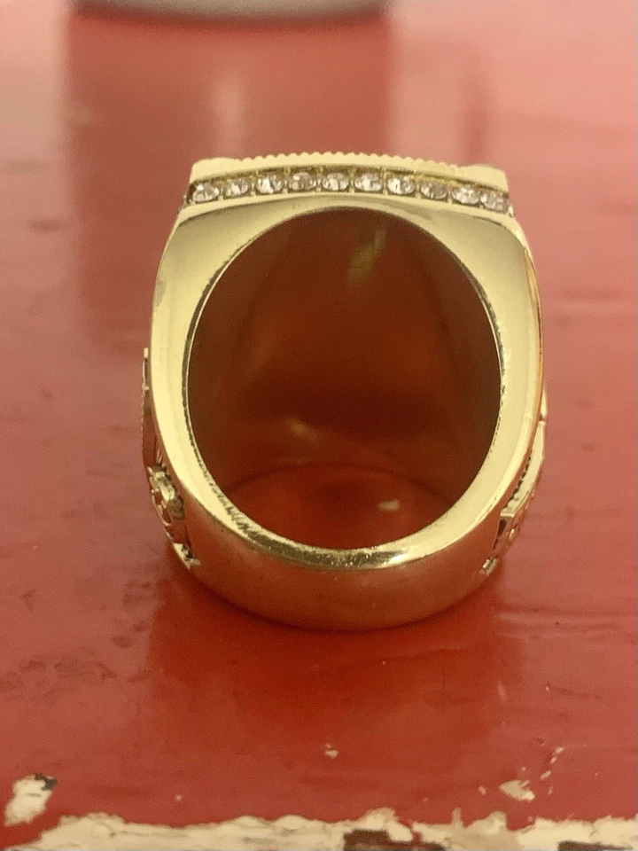 Anillo de campeonato del Super Bowl 2010 Green Bay Packers Aaron Rodgers Foto 3 de 4