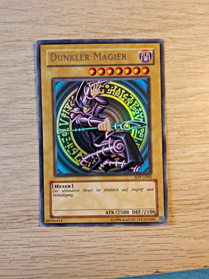 Konami Yu-Gi-Oh! Dunkler Magier SDY-G005 Starter Deck Yugi Ultra Rare DE